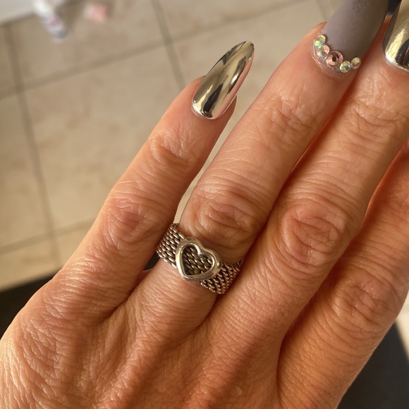 Tiffany & Co. Mesh women’s heart ring sterling silver size 5.5 - Picture 2 of 2